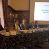 Dorota Kozłowska, dyrektor ds. legislacji PFPŻ ZP i prelegenci Akademii